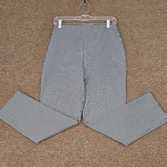 cupcakes & cashmere Pants - CUPCAKES & CASHMERE Black & White Gingham Pull On Cropped Pants Sz 6 Preowned